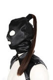 Cagoule Ponyplay à Queue de Cheval — Cagoule à queue de cheval — photo originale au format portrait