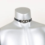Collier Ras du Cou Anneaux Entrelacés : ras du cou noir, trois anneaux métalliques entrelacés, photo 4