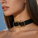 Collier Ras du Cou Double Anneau Doré : ras du cou noir, doubles anneaux dorés, photo 2