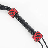 Martinet 8 Roses Noir et Rouge BDSM : martinet à huit roses, photo 3