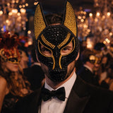 Masque Chacal Strass Oreilles Dorées : masque de chacal couvert de strass, photo 4