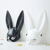 Masque Lapin Laqué Noir ou Blanc : masque de lapin laqué à longues oreilles, photo 3