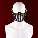 Masque Muselière et Bandeau Cuir PU : masque muselière en cuir PU sur mannequin, photo 2