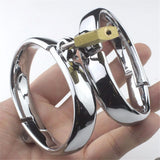 Menottes Métalliques avec Cadenas : menottes métalliques chromées fermées par un cadenas, photo 2
