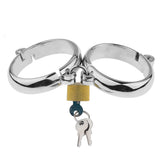 Menottes Métalliques avec Cadenas : menottes métalliques chromées fermées par un cadenas, photo 4