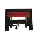Mini Chevalet BDSM Boudoir Noir et Rouge : vue de face, lattes rouges et chaînes dorées, photo 1
