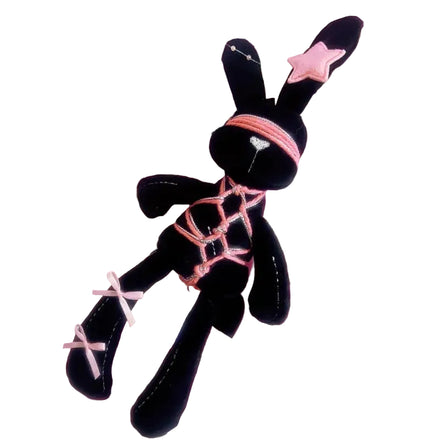 Pendentif Lapin Shibari : lapin en peluche ligoté façon shibari, photo 3