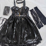 Robe Gothique Vinyle Dentelle et Croix : robe gothique noire vinyle avec dentelle et croix, photo 8