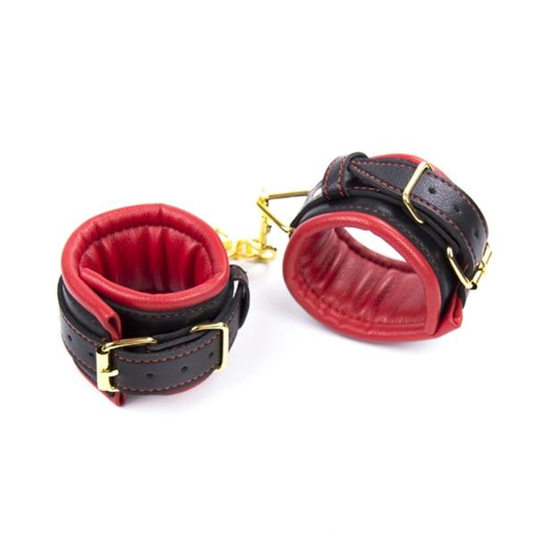 Set de Bondage Rouge en Croix Bad Kitty - vente Menottes et sangles BDSM : ilxelle Set de Bondage Rouge en Croix Bad Kitty - vente Menottes et sangles BDSM : ilxelle